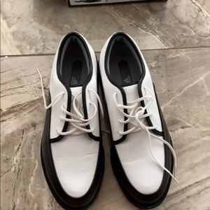 Adidas women’s golf shoes